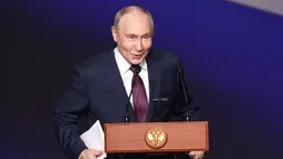 Путин заявил о готовности возобновить трехсторонние переговоры по Украине